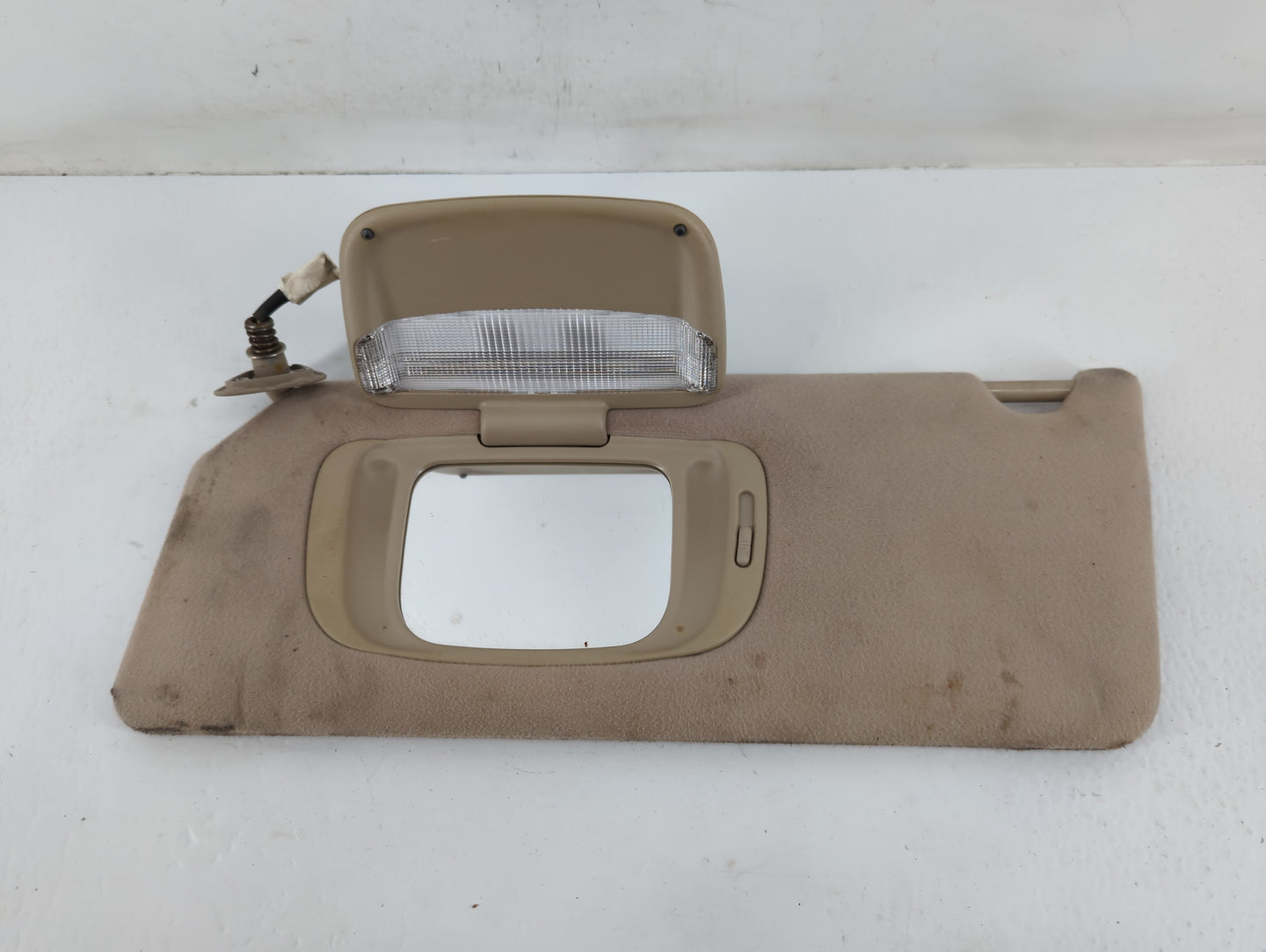2002-2006 Toyota Camry Sun Visor Shade Replacement Passenger Right Mirror Fits Fits 2002 2003 2004 2005 2006 OEM Used Auto P