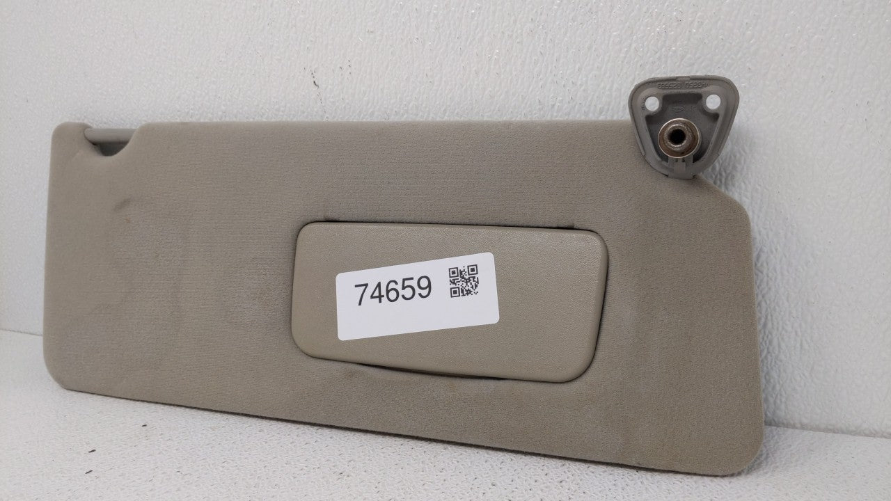 2002-2006 Toyota Camry Sun Visor Shade Replacement Passenger Right Mirror Fits Fits 2002 2003 2004 2005 2006 OEM Used Auto P