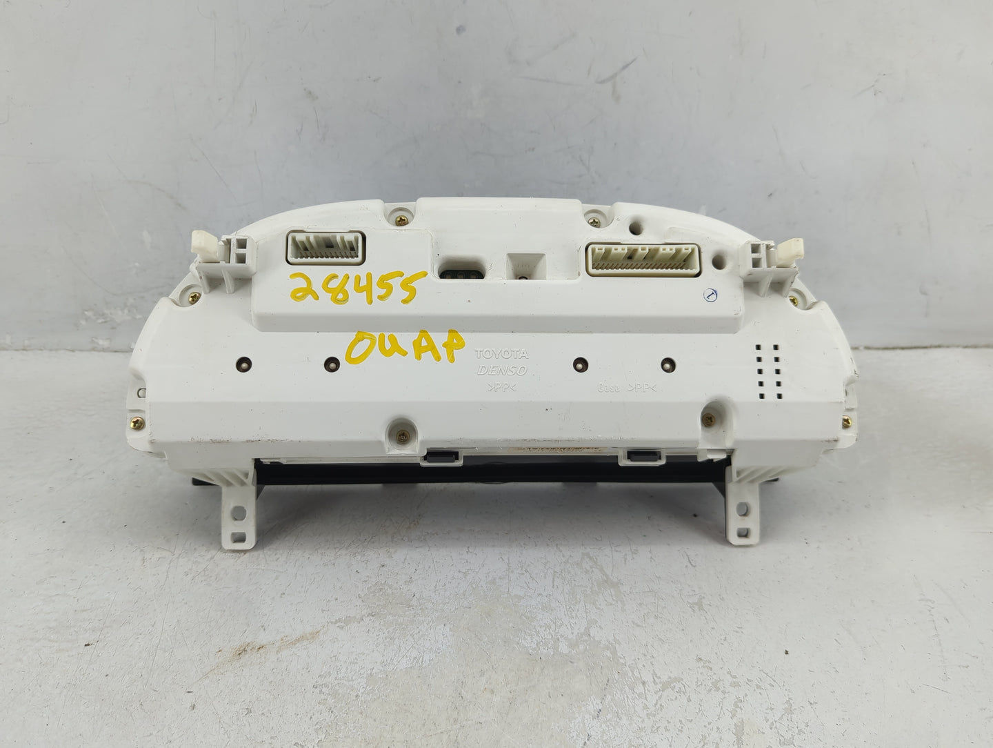 2002 Toyota Camry Instrument Cluster Speedometer Gauges Miles:100K Fits OEM Used Auto Parts - Oemusedautoparts1.com
