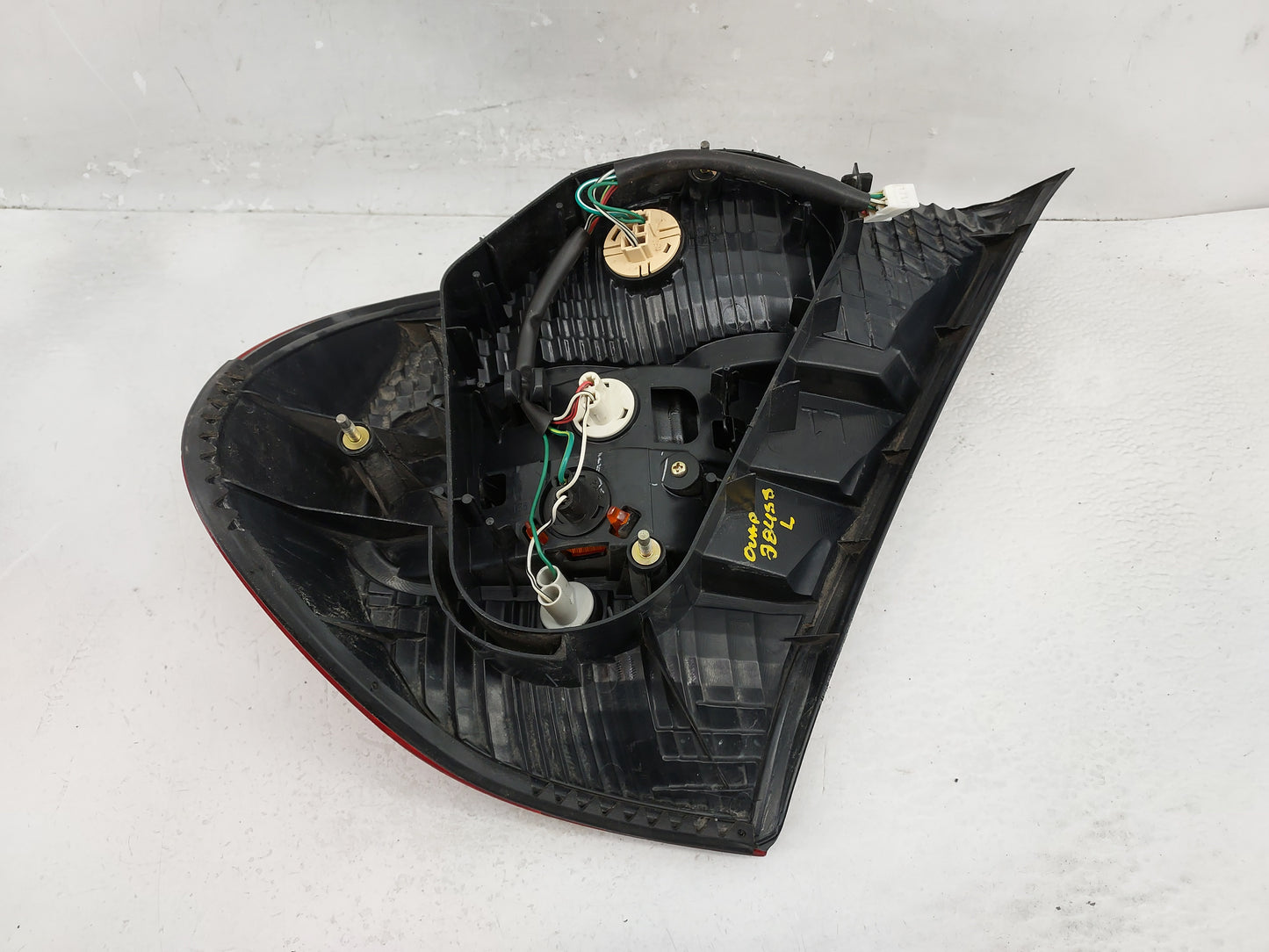 2002-2004 Toyota Camry Tail Light Assembly Driver Left OEM Fits Fits 2002 2003 2004 OEM Used Auto Parts - Oemusedautoparts1.