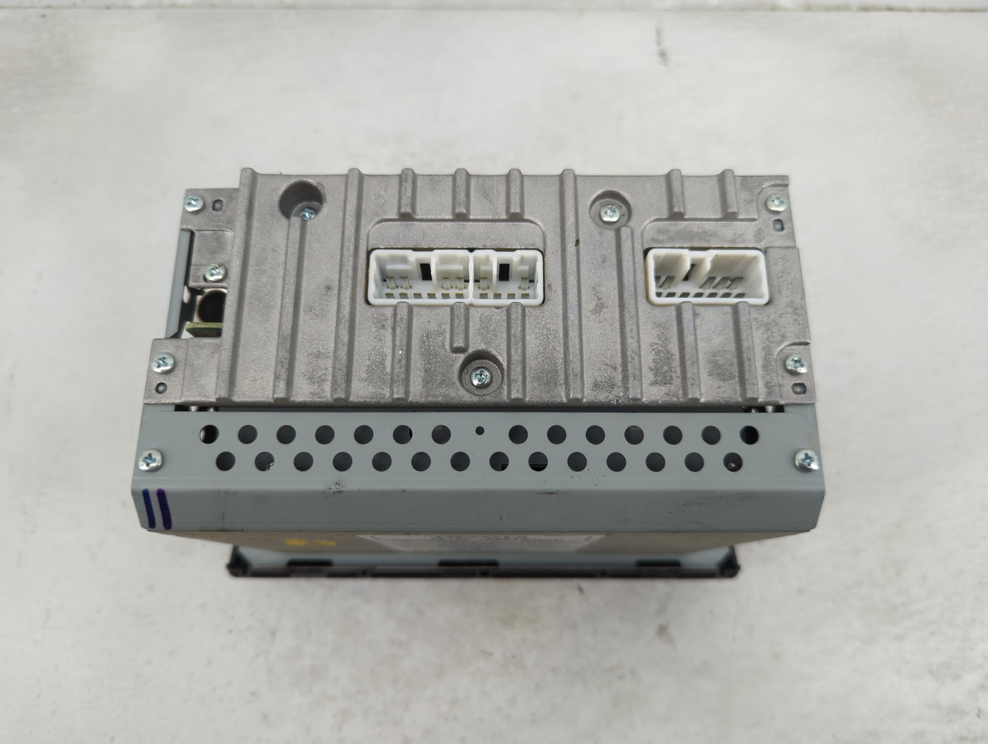 2002-2003 Toyota Camry Information Display Screen - Oemusedautoparts1.com