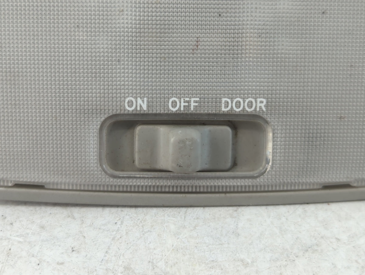 2002-2006 Toyota Camry Overhead Roof Console 888336 - Oemusedautoparts1.com