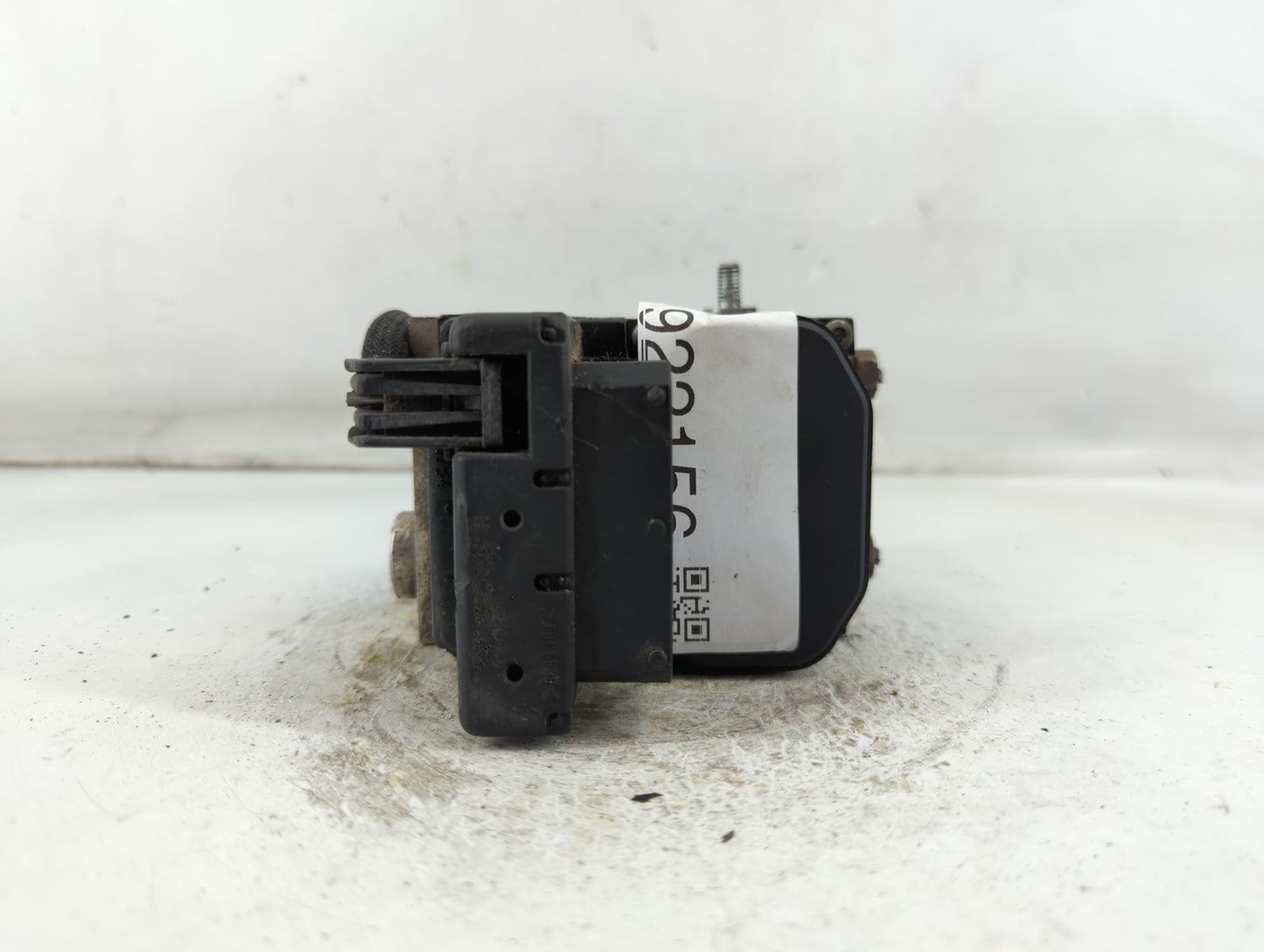 2002-2003 Toyota Camry ABS Pump Control Module Replacement P/N:881 586 517 Fits Fits 2002 2003 OEM Used Auto Parts - Oemused