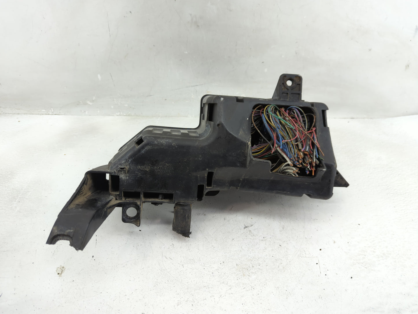 2000-2002 Toyota Celica Fusebox Fuse Box Panel Relay Module Fits Fits 2000 2001 2002 OEM Used Auto Parts - Oemusedautoparts1