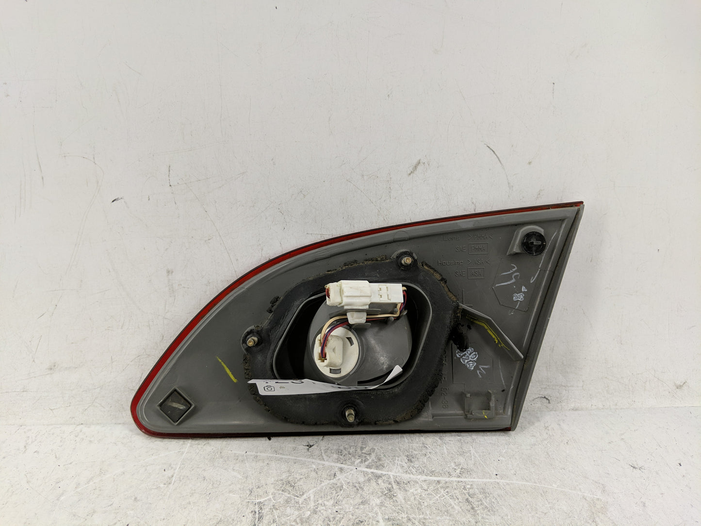 2001-2002 Toyota Corolla Tail Light Assembly Driver Left OEM Fits Fits 2001 2002 OEM Used Auto Parts - Oemusedautoparts1.com