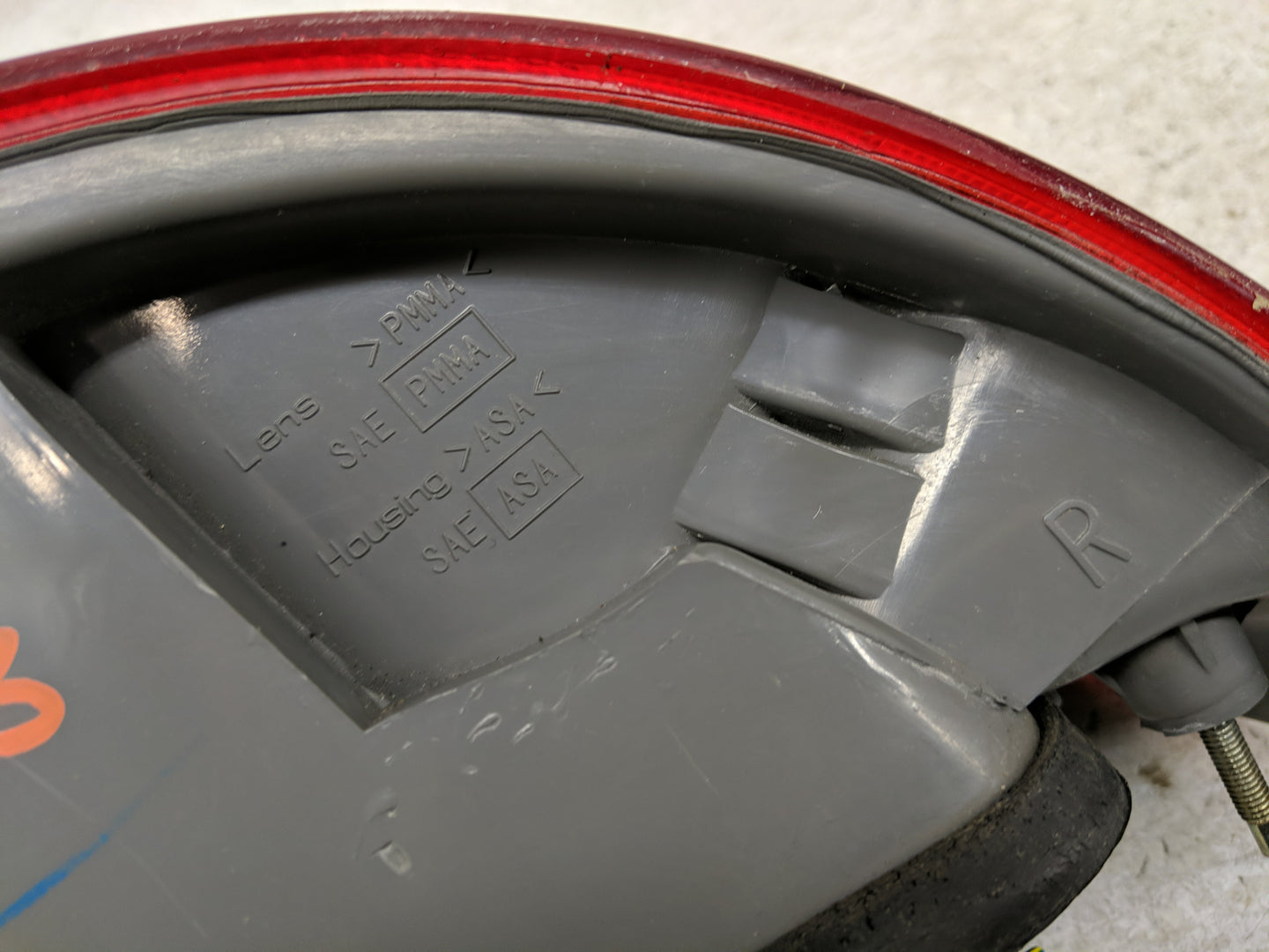 1998-2002 Toyota Corolla Tail Light Assembly Passenger Right OEM Fits Fits 1998 1999 2000 2001 2002 OEM Used Auto Parts - Oe