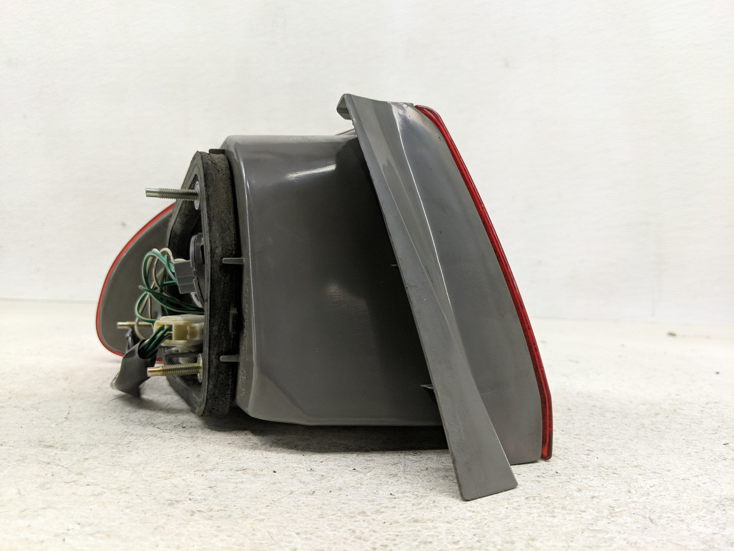 1998-2002 Toyota Corolla Tail Light Assembly Passenger Right OEM Fits Fits 1998 1999 2000 2001 2002 OEM Used Auto Parts - Oe