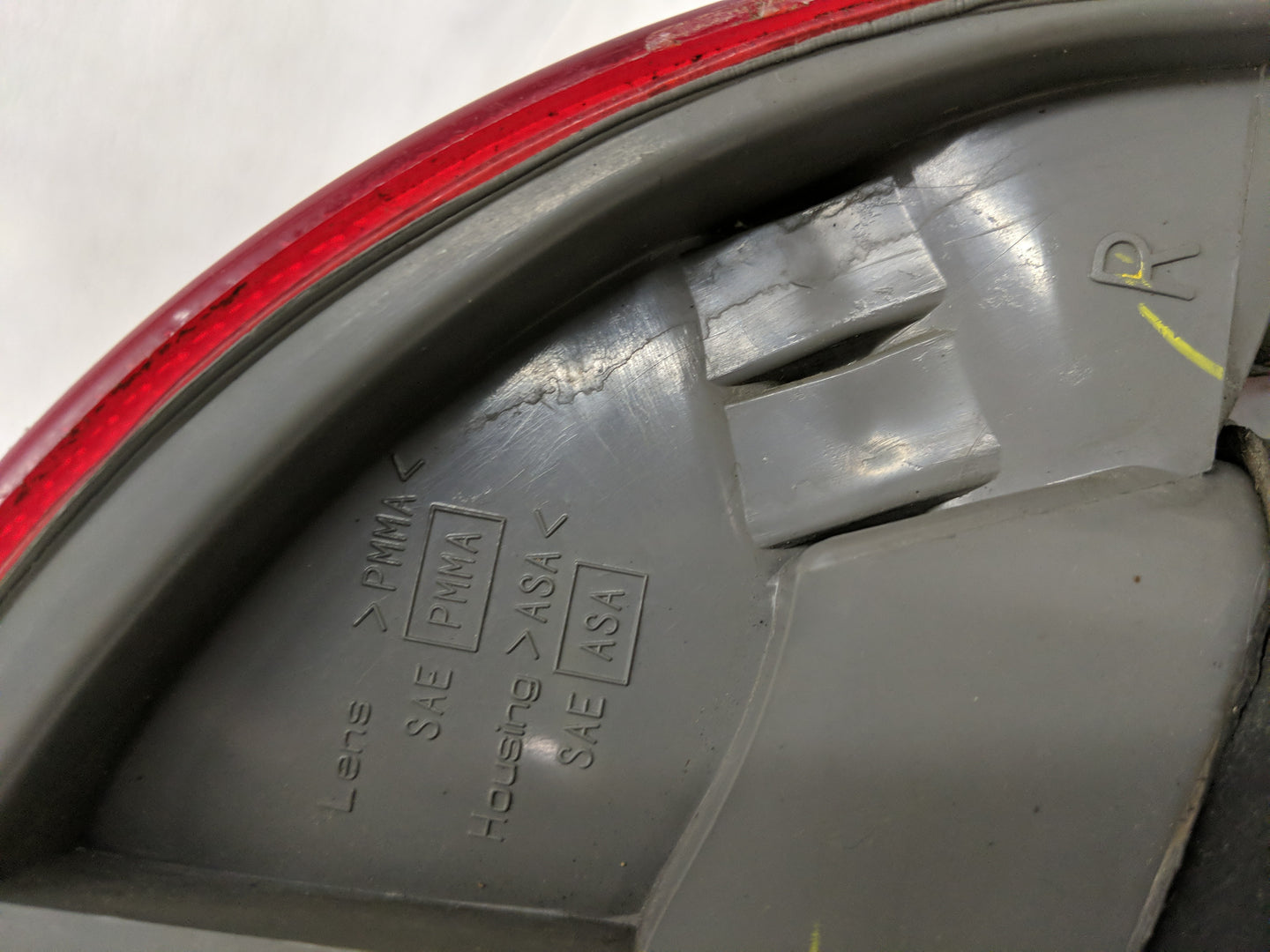 1998-2002 Toyota Corolla Tail Light Assembly Passenger Right OEM Fits Fits 1998 1999 2000 2001 2002 OEM Used Auto Parts - Oe