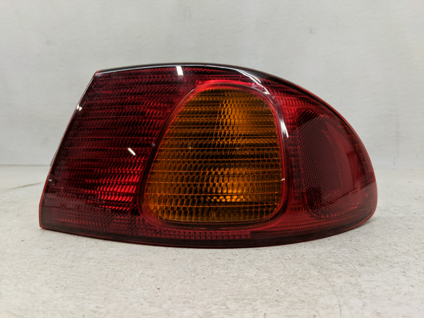 1998-2002 Toyota Corolla Tail Light Assembly Passenger Right OEM Fits Fits 1998 1999 2000 2001 2002 OEM Used Auto Parts - Oe