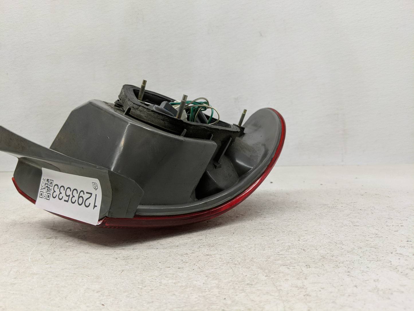 1998-2002 Toyota Corolla Tail Light Assembly Passenger Right OEM Fits Fits 1998 1999 2000 2001 2002 OEM Used Auto Parts - Oe