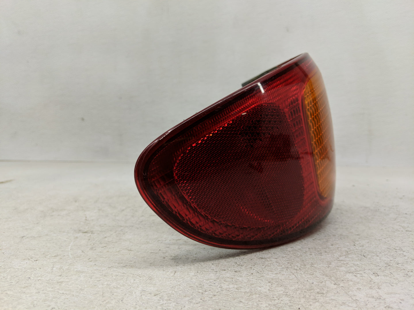 1998-2002 Toyota Corolla Tail Light Assembly Passenger Right OEM Fits Fits 1998 1999 2000 2001 2002 OEM Used Auto Parts - Oe