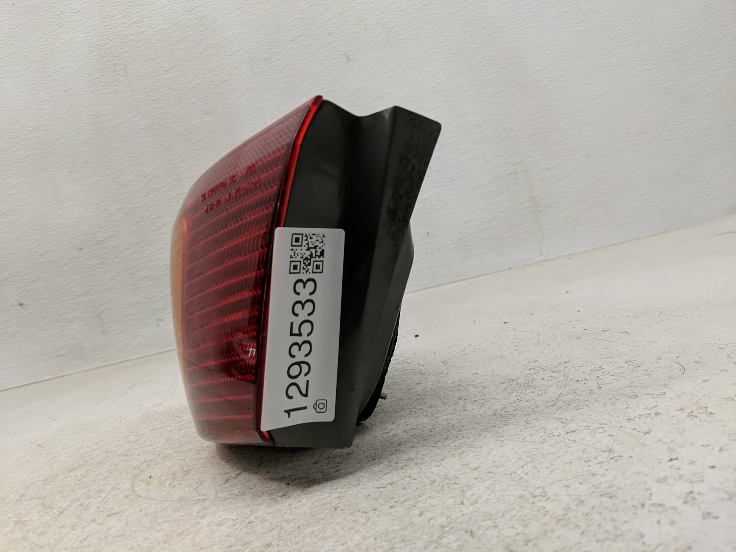 1998-2002 Toyota Corolla Tail Light Assembly Passenger Right OEM Fits Fits 1998 1999 2000 2001 2002 OEM Used Auto Parts - Oe