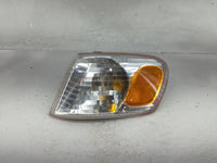 2001-2002 Toyota Corolla Driver Left Oem Head Light Headlight Lamp - Oemusedautoparts1.com