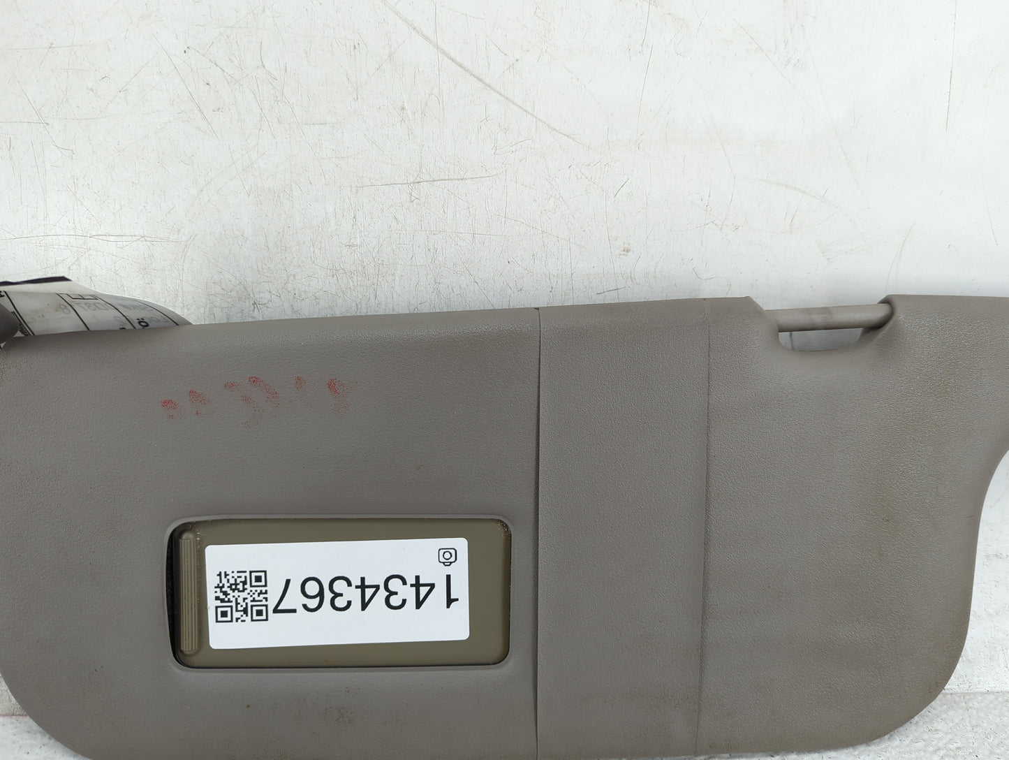 2000-2002 Toyota Corolla Sun Visor Shade Replacement Driver Left Mirror Fits Fits 2000 2001 2002 OEM Used Auto Parts - Oemus