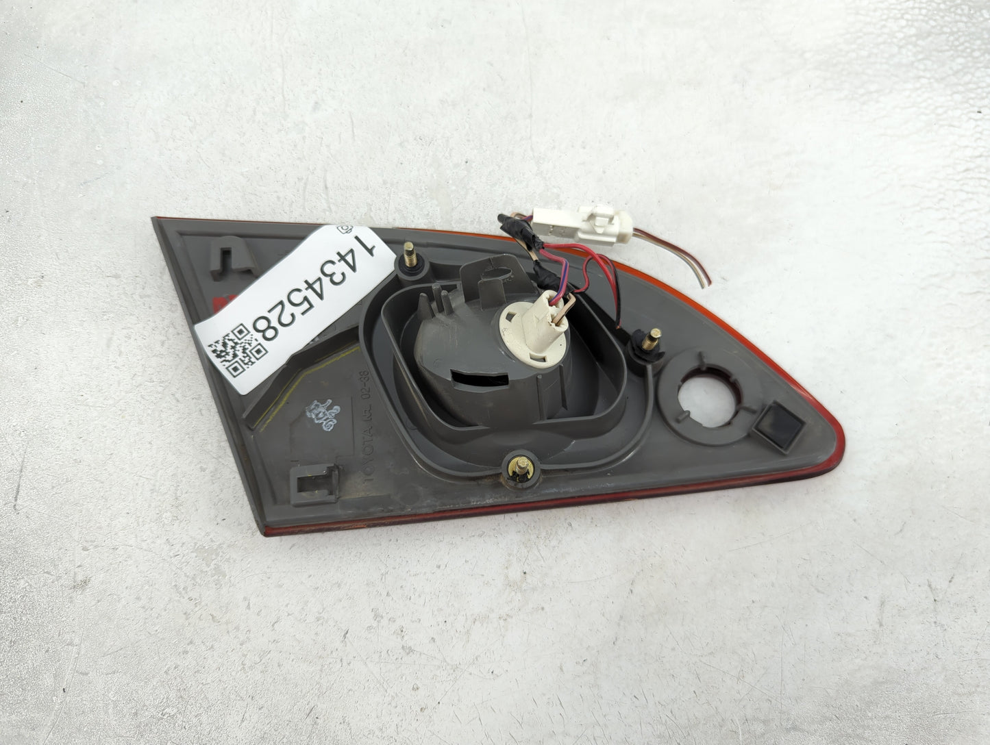 2001-2002 Toyota Corolla Tail Light Assembly Passenger Right OEM Fits Fits 2001 2002 OEM Used Auto Parts - Oemusedautoparts1