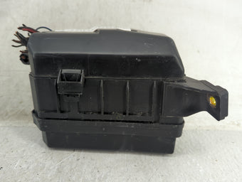 compare product 2000-2002 Toyota Corolla Fusebox Fuse Box Panel Relay Module P/N:82672-02051 Fits Fits 2000 2001 2002 OEM Used Auto Parts