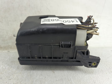 2000-2002 Toyota Corolla Fusebox Fuse Box Panel Relay Module P/N:82672-02051 Fits Fits 2000 2001 2002 OEM Used Auto Parts