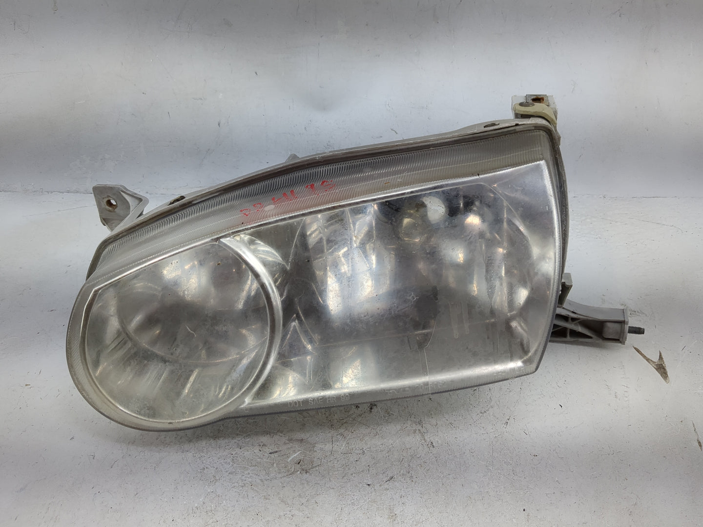 2001-2002 Toyota Corolla Driver Left Oem Head Light Headlight Lamp 1481309 - Oemusedautoparts1.com