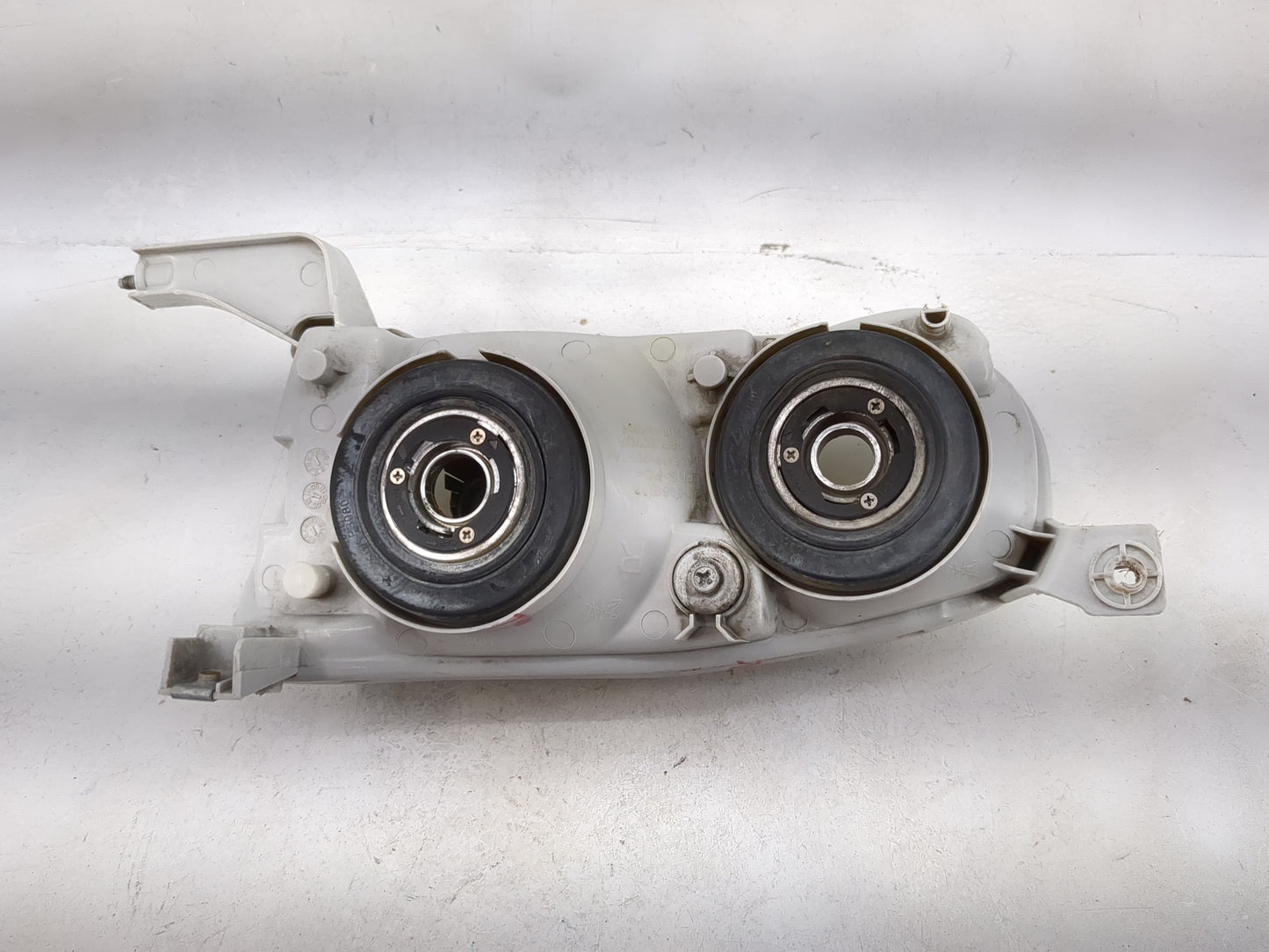 2001-2002 Toyota Corolla Passenger Right Oem Head Light Headlight Lamp 1481339 - Oemusedautoparts1.com