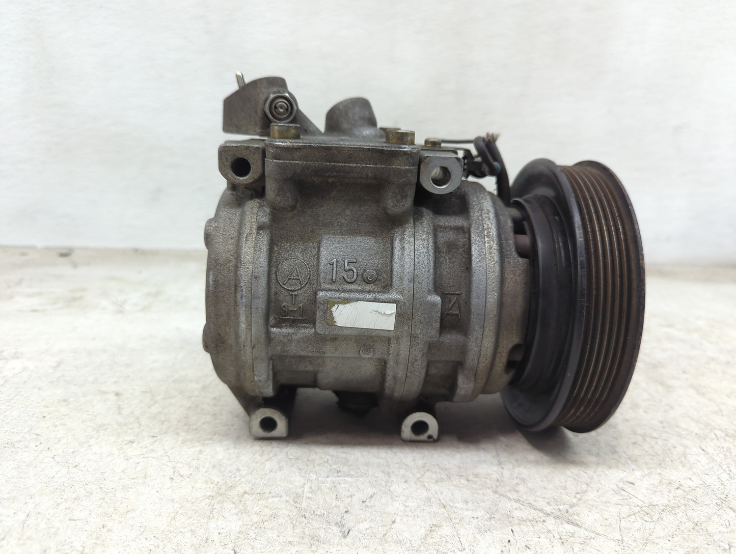 2002 Toyota Corolla Air Conditioning A/c Ac Compressor Oem - Oemusedautoparts1.com