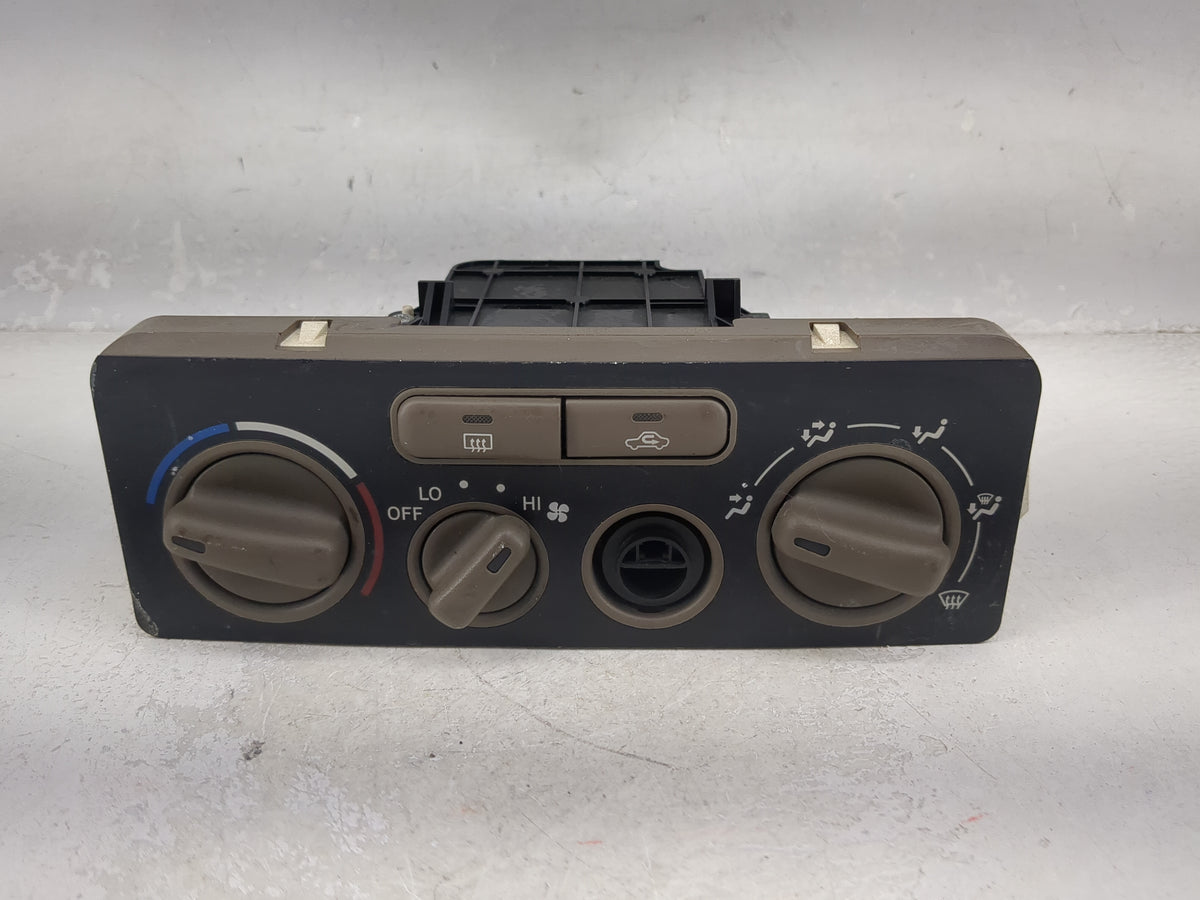 2001-2002 Toyota Corolla Climate Control Module Temperature AC/Heater Replacement P/N:5590002070 Fits Fits 2001 2002 OEM Use