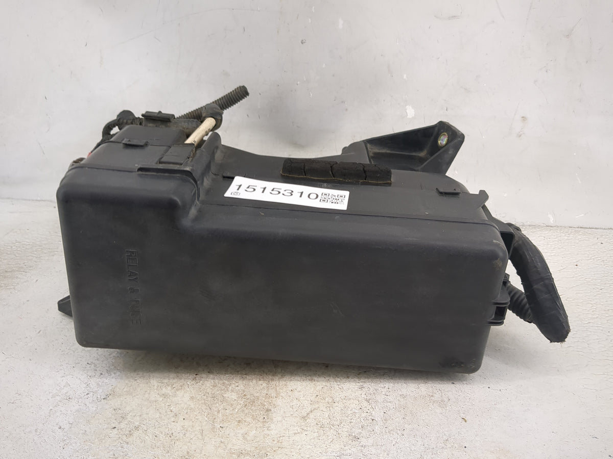 2001-2003 Toyota Highlander Fusebox Fuse Box Panel Relay Module Fits Fits 2001 2002 2003 OEM Used Auto Parts - Oemusedautopa