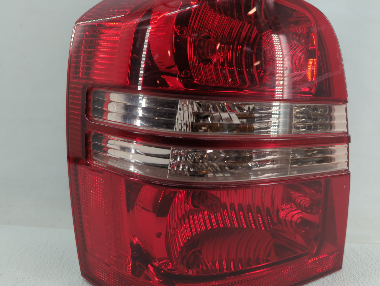 2001-2003 Toyota Highlander Tail Light Assembly Driver Left OEM Fits Fits 2001 2002 2003 OEM Used Auto Parts - Oemusedautopa