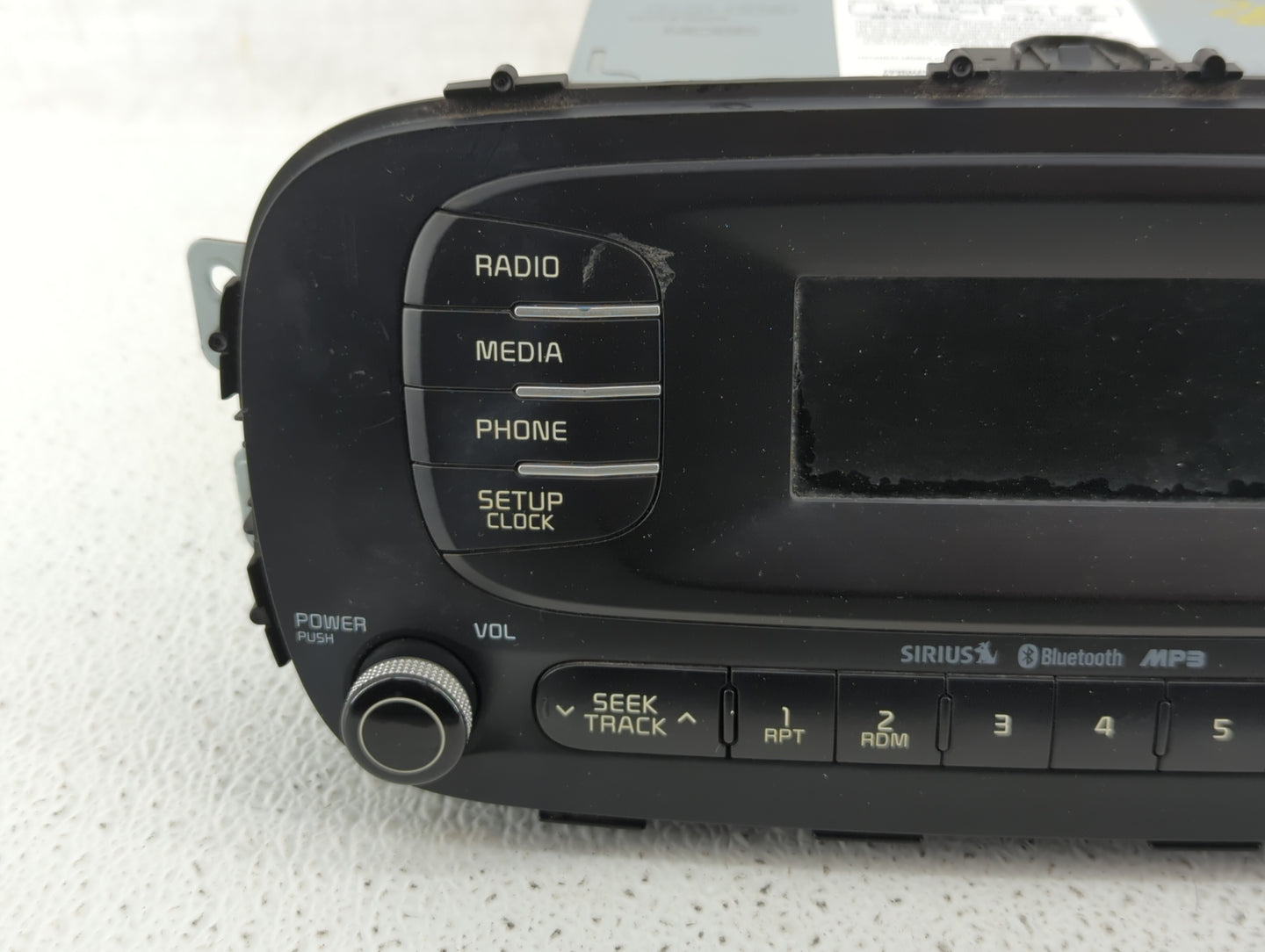 2001-2003 Toyota Highlander Am Fm Cd Player Radio Receiver - Oemusedautoparts1.com