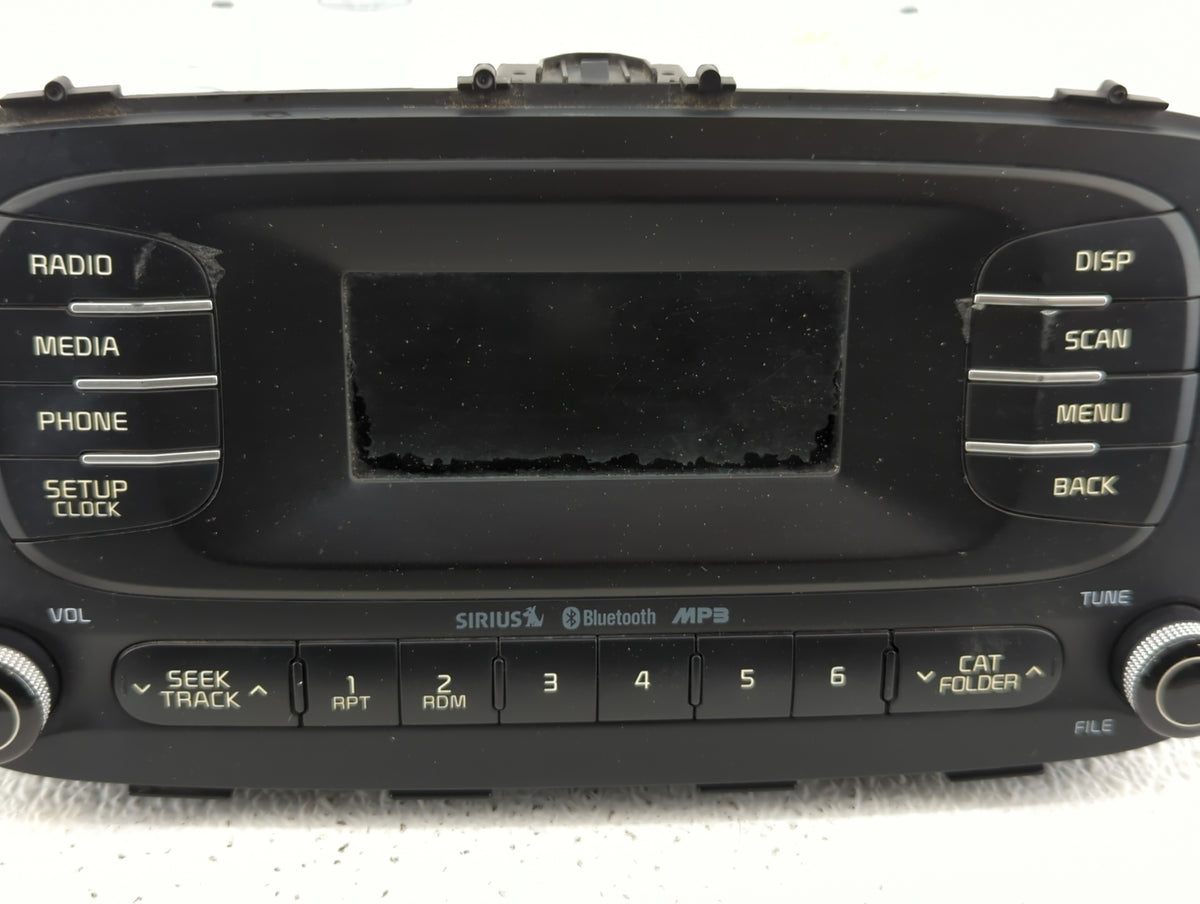 2001-2003 Toyota Highlander Am Fm Cd Player Radio Receiver 477297 - Oemusedautoparts1.com