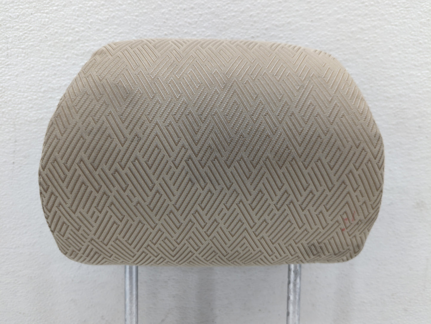 2001-2003 Toyota Highlander Headrest Head Rest Front Driver Passenger Seat Fits Fits 2001 2002 2003 OEM Used Auto Parts - Oe