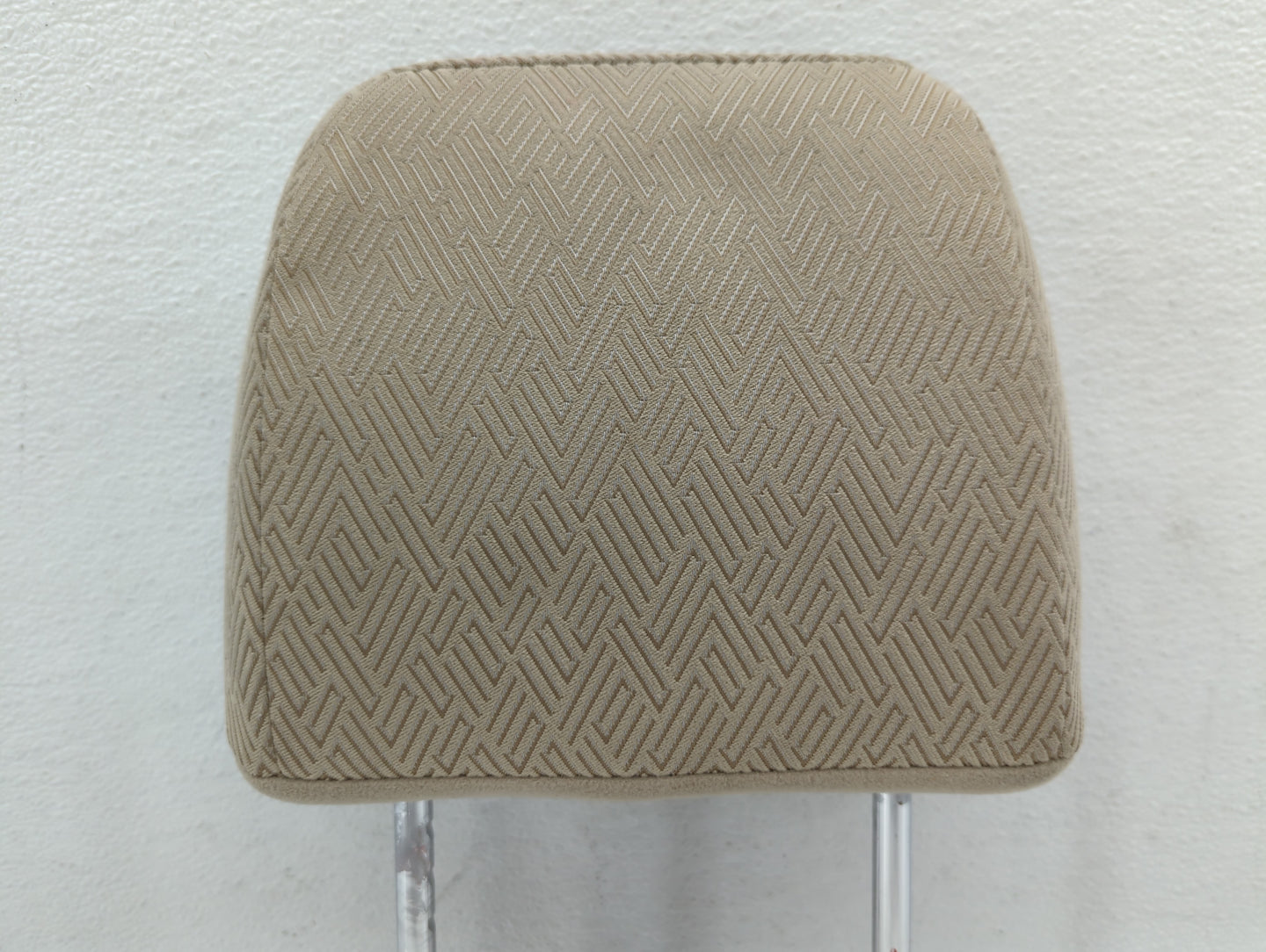 2001-2003 Toyota Highlander Headrest Head Rest Front Driver Passenger Seat Fits Fits 2001 2002 2003 OEM Used Auto Parts - Oe