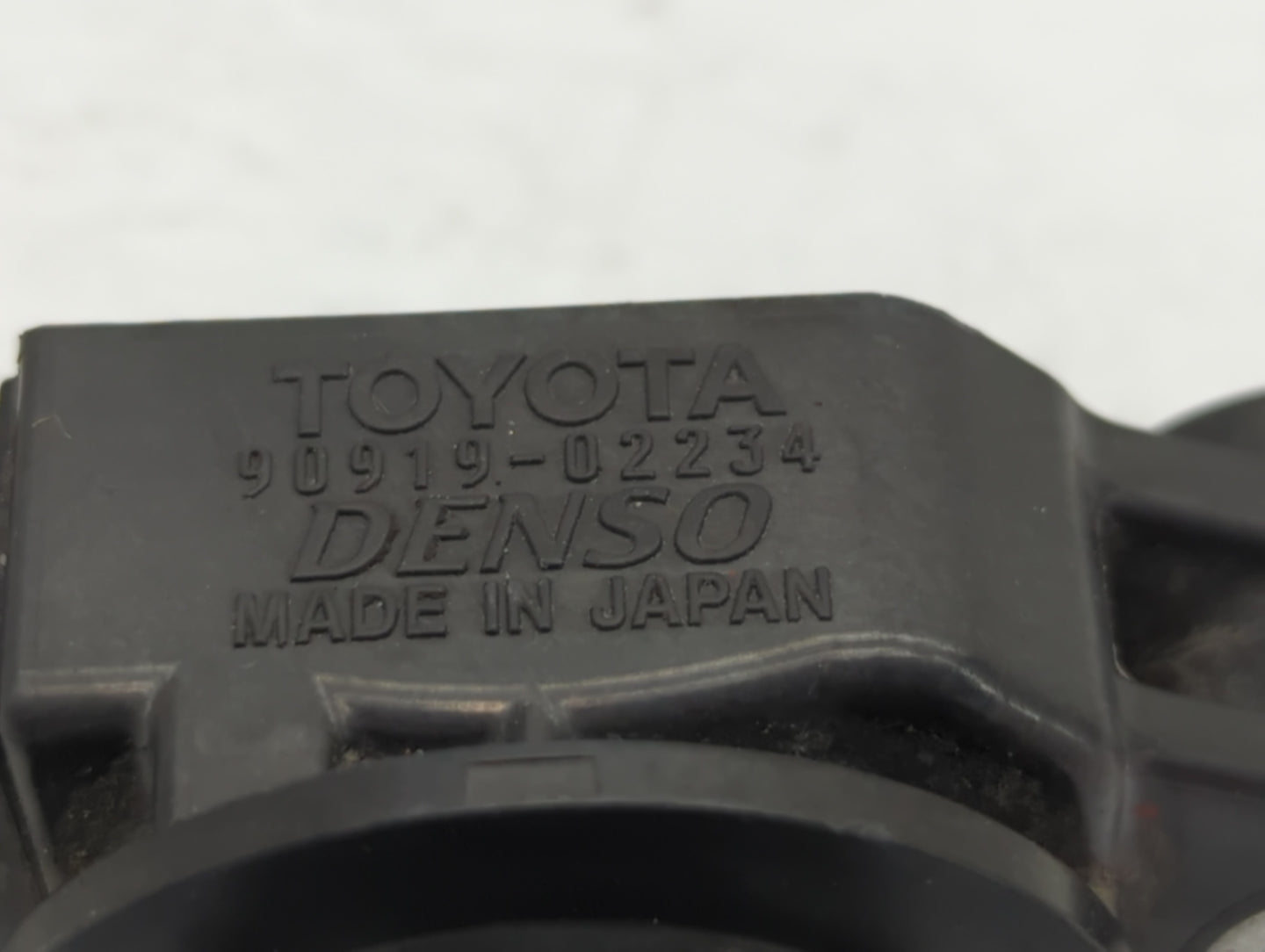 2001-2003 Toyota Highlander Ignition Coil Igniter Pack - Oemusedautoparts1.com