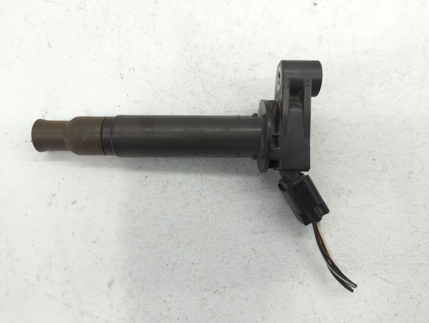 2001-2003 Toyota Highlander Ignition Coil Igniter Pack - Oemusedautoparts1.com