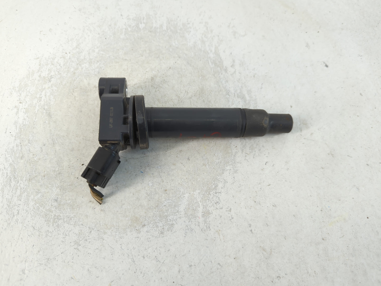 2001-2007 Toyota Highlander Ignition Coil Igniter Pack - Oemusedautoparts1.com