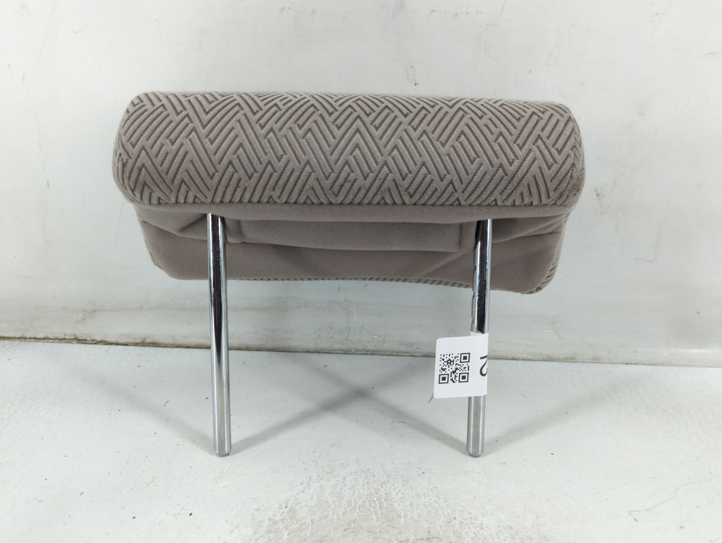 2001-2003 Toyota Highlander Headrest Head Rest Front Driver Passenger Seat Fits Fits 2001 2002 2003 OEM Used Auto Parts - Oe