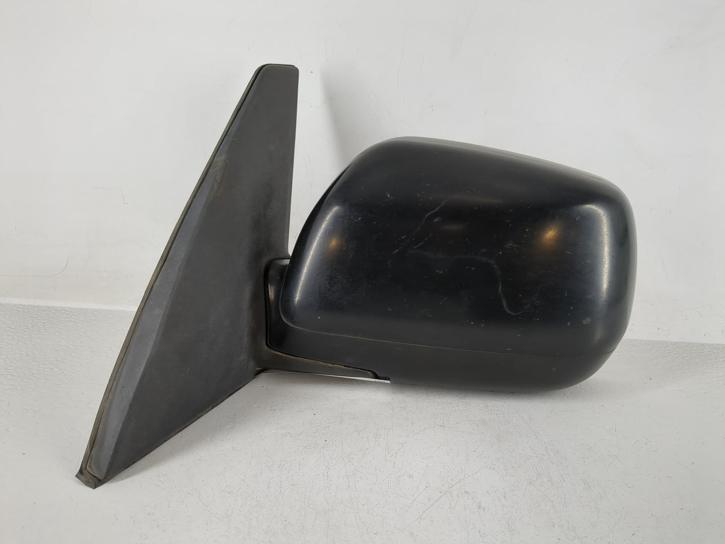 2001-2003 Toyota Rav4 Driver Side View Mirror - Left Door Mirror OEM Used - Oemusedautoparts1.com