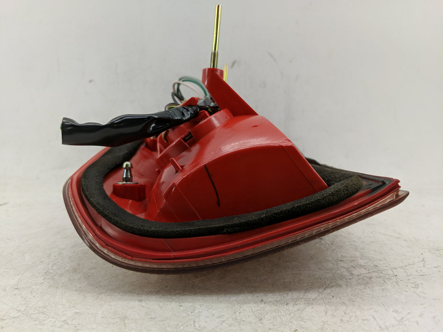 2001-2003 Toyota Rav4 Tail Light Assembly Passenger Right OEM Fits Fits 2001 2002 2003 OEM Used Auto Parts - Oemusedautopart