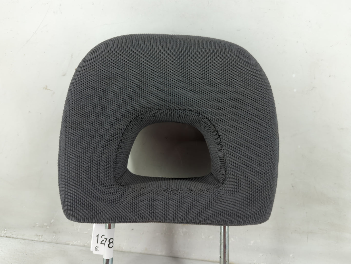 2002 Toyota Rav4 Headrest Head Rest Front Driver Passenger Seat Fits OEM Used Auto Parts - Oemusedautoparts1.com