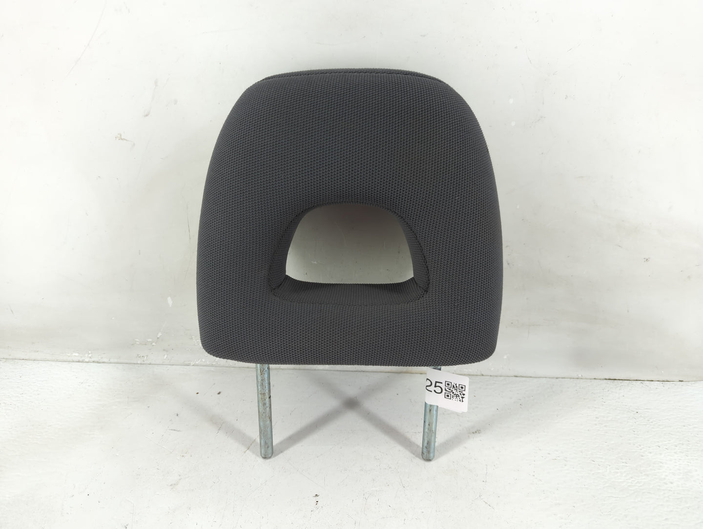 2002 Toyota Rav4 Headrest Head Rest Front Driver Passenger Seat Fits OEM Used Auto Parts - Oemusedautoparts1.com