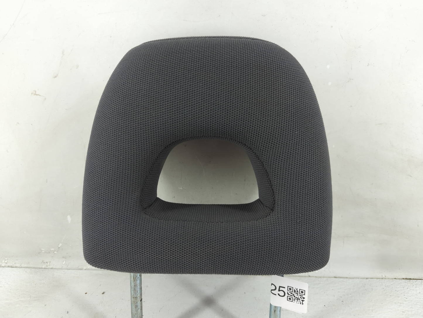 2002 Toyota Rav4 Headrest Head Rest Front Driver Passenger Seat Fits OEM Used Auto Parts - Oemusedautoparts1.com