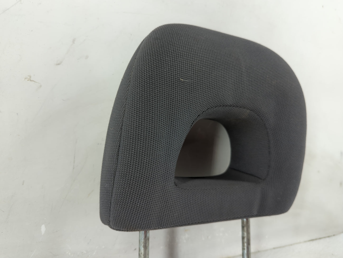 2002 Toyota Rav4 Headrest Head Rest Rear Seat Fits OEM Used Auto Parts - Oemusedautoparts1.com