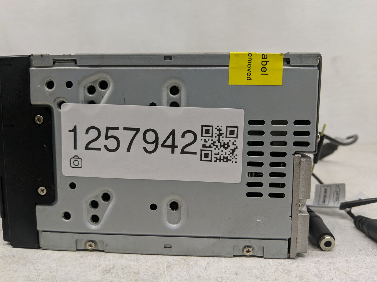 2001-2002 Toyota Rav4 Radio AM FM Cd Player Receiver Replacement Fits Fits 2001 2002 OEM Used Auto Parts - Oemusedautoparts1