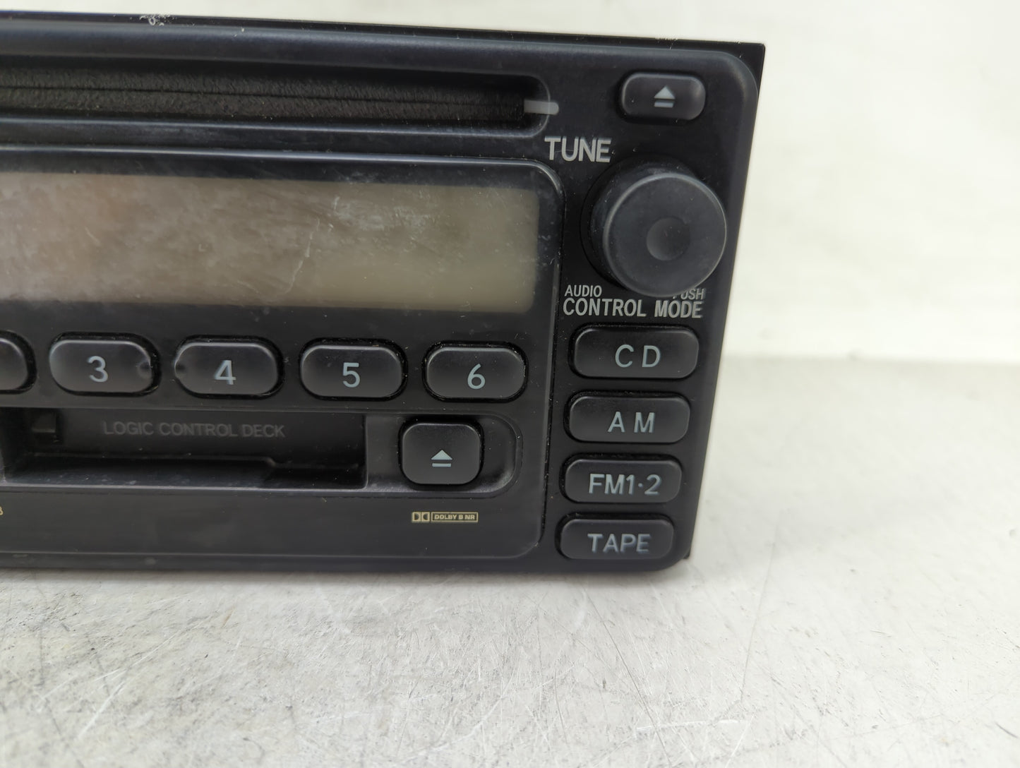2001-2002 Toyota Rav4 Radio AM FM Cd Player Receiver Replacement Fits Fits 2001 2002 OEM Used Auto Parts - Oemusedautoparts1