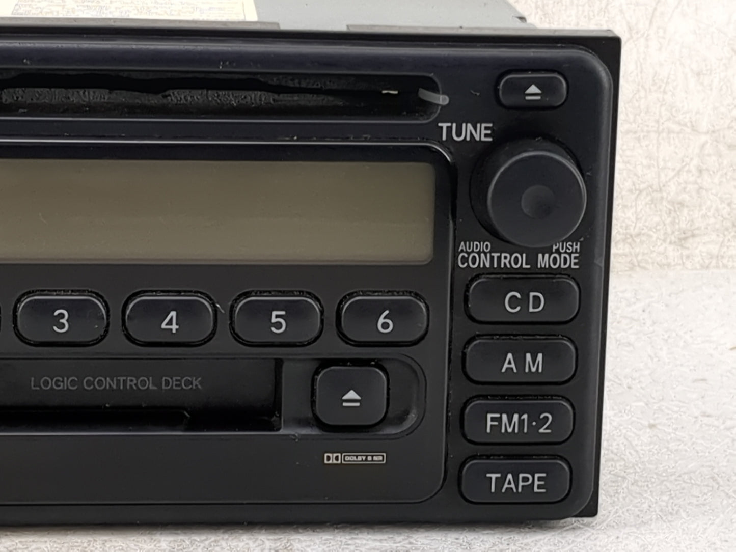 2001-2002 Toyota Rav4 Radio AM FM Cd Player Receiver Replacement P/N:86120-42040 CQ-JT3060X Fits Fits 2001 2002 OEM Used Aut