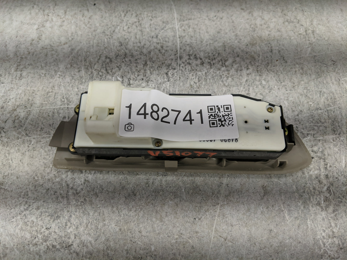 2001-2003 Toyota Rav4 Master Power Window Switch Replacement Driver Side Left P/N:84820-42090 Fits Fits 2001 2002 2003 OEM U