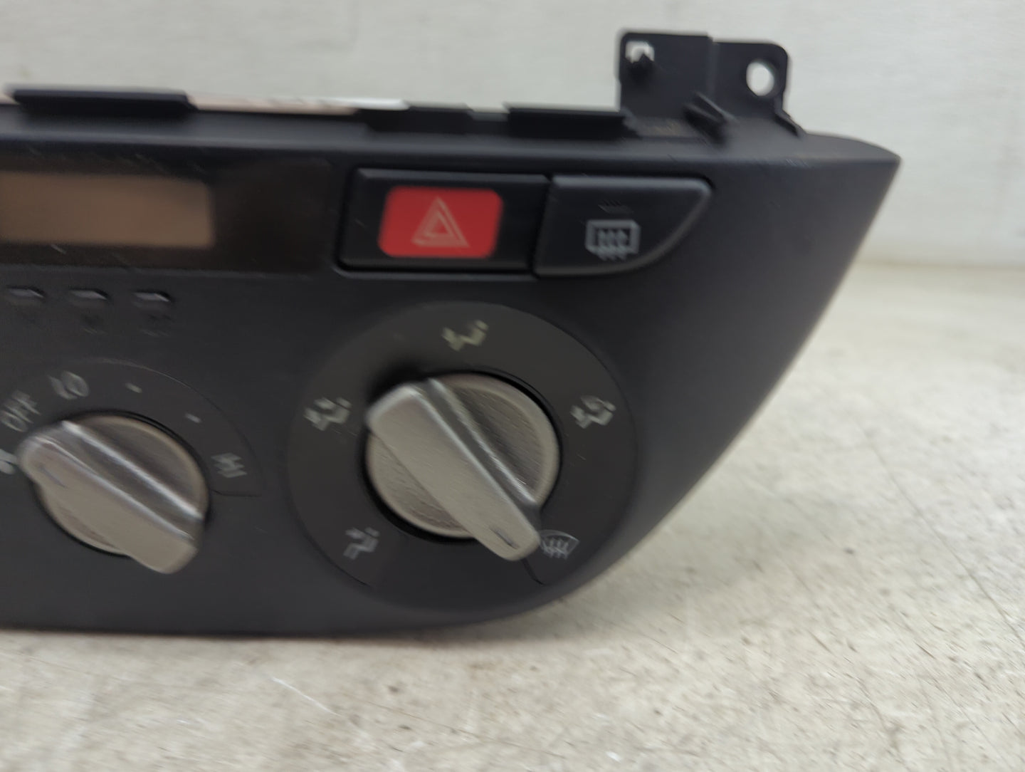 2001-2003 Toyota Rav4 Climate Control Module Temperature AC/Heater Replacement P/N:455917-2000 Fits Fits 2001 2002 2003 OEM 
