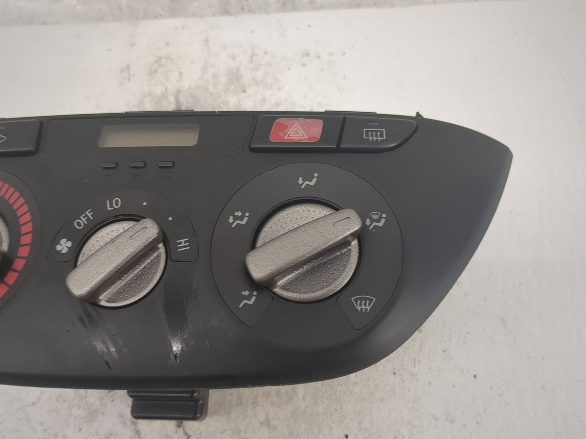2001-2003 Toyota Rav4 Climate Control Module Temperature AC/Heater Replacement P/N:455917-2080 Fits Fits 2001 2002 2003 OEM 
