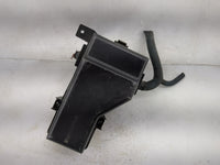 2001-2003 Toyota Rav4 Fusebox Fuse Box Panel Relay Module P/N:82672-42070 Fits Fits 2001 2002 2003 OEM Used Auto Parts - Oem