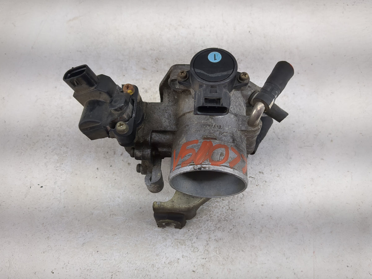 2001-2003 Toyota Rav4 Throttle Body P/N:89452-33030 Fits Fits 2001 2002 2003 OEM Used Auto Parts - Oemusedautoparts1.com
