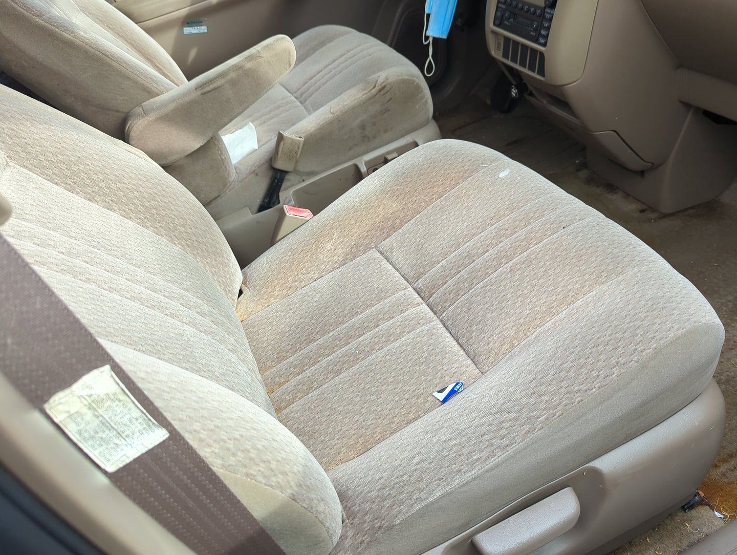 2002 Toyota Sienna Passenger Front Seat Oem - Oemusedautoparts1.com